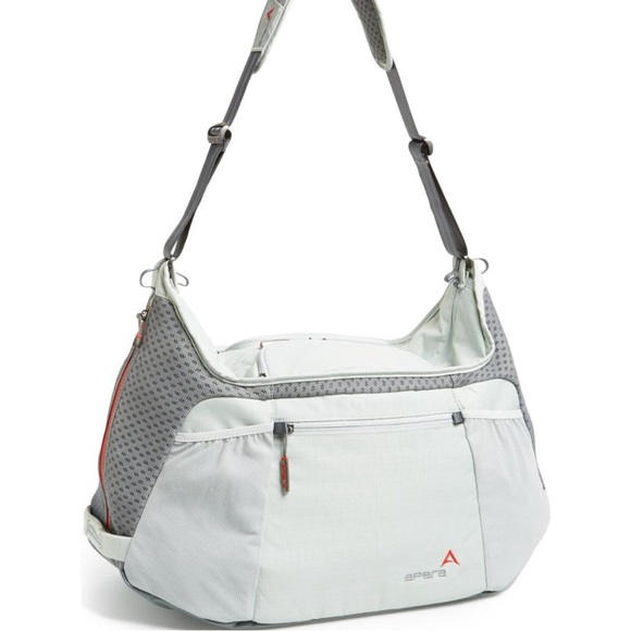 Apera Handbags - Apera Performance Duffel Large Gym Bag Antimicrob